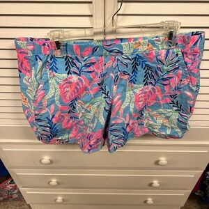 New without tags Lilly Pulitzer Ocean View Vista Al Mar Shorts size Large